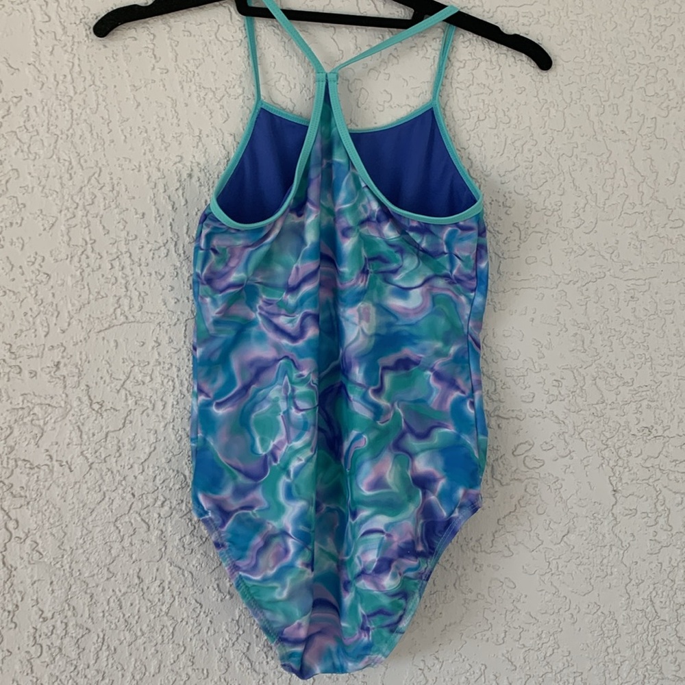 Hurley one piece bathing suit,size 10-12 - Picture 4 of 8